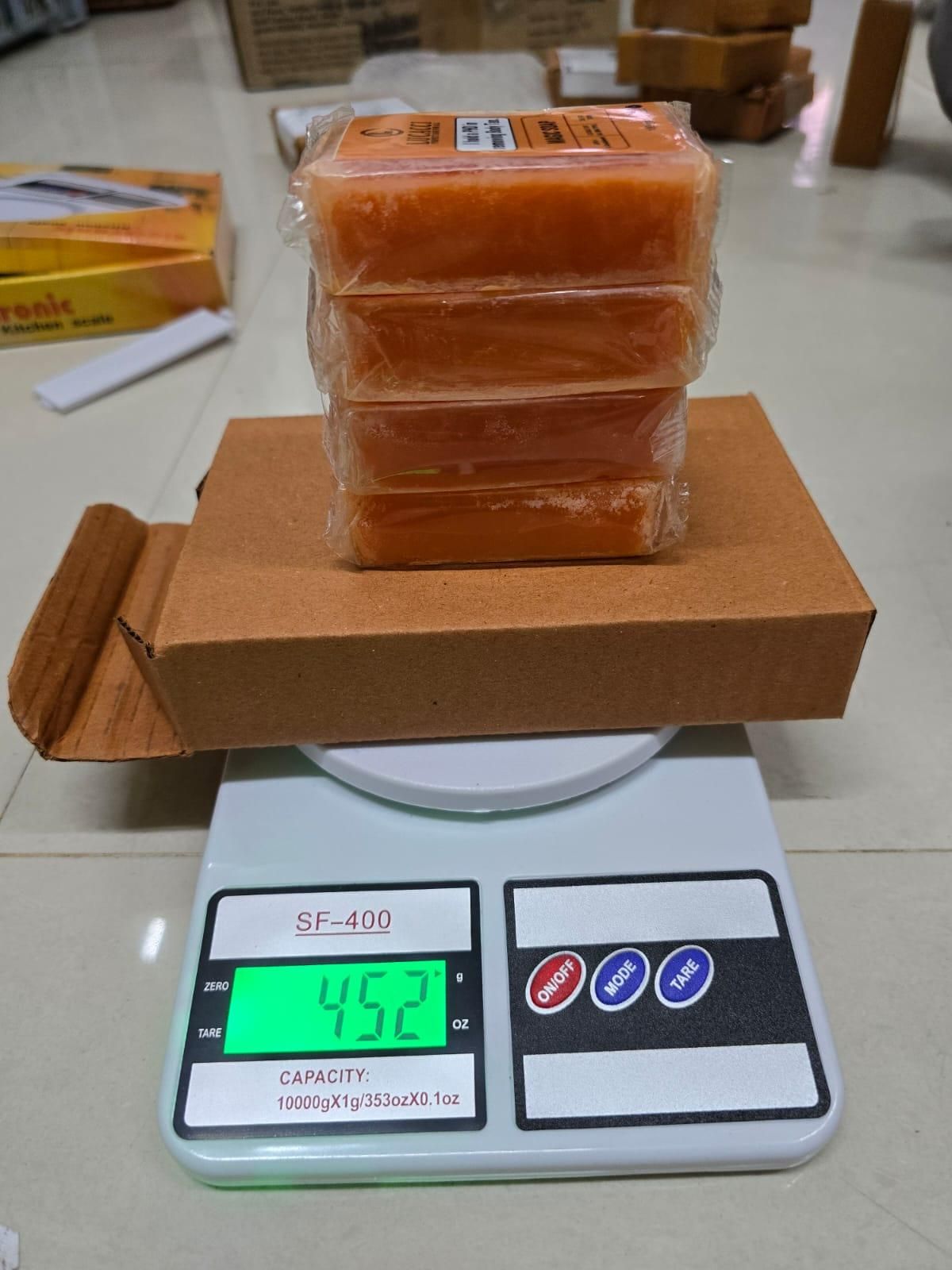 Lucacci Soaps Sandalwood & Saffron Magic Soaps For Bath Paraben Free 100g - Velora